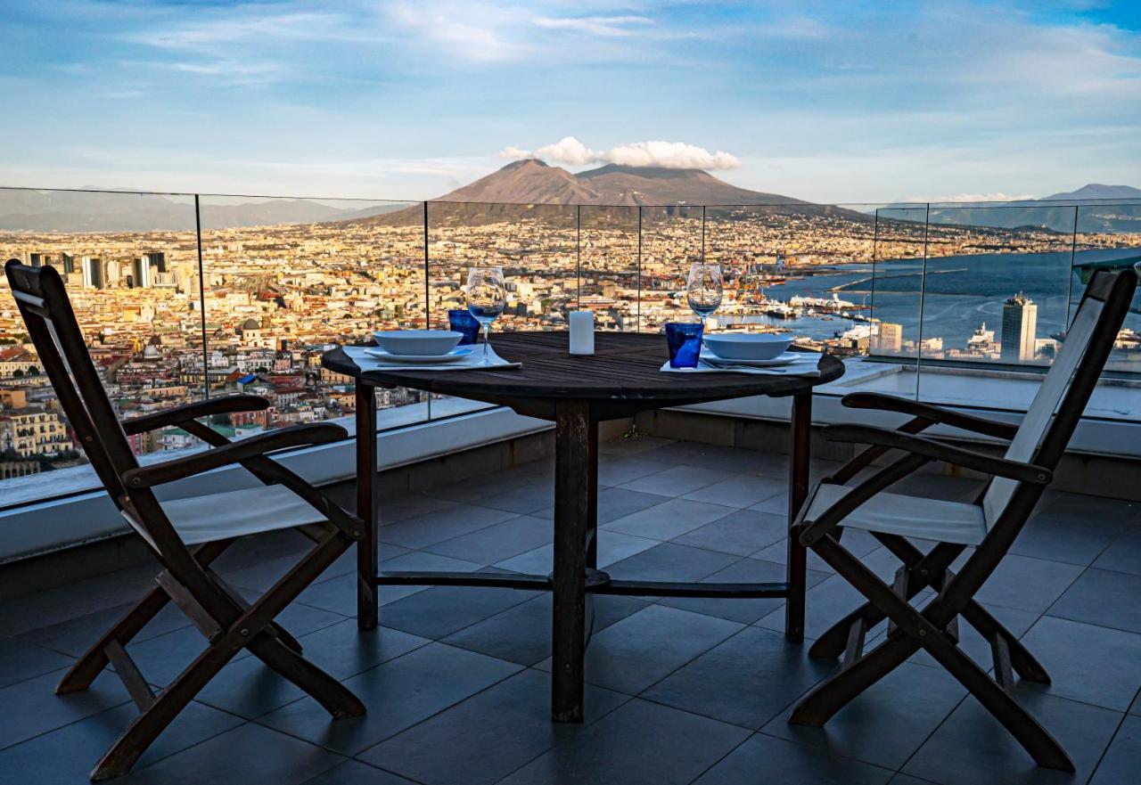 Terrazza Manù - loft suspended over the city-Vomero Naples Extérieur photo