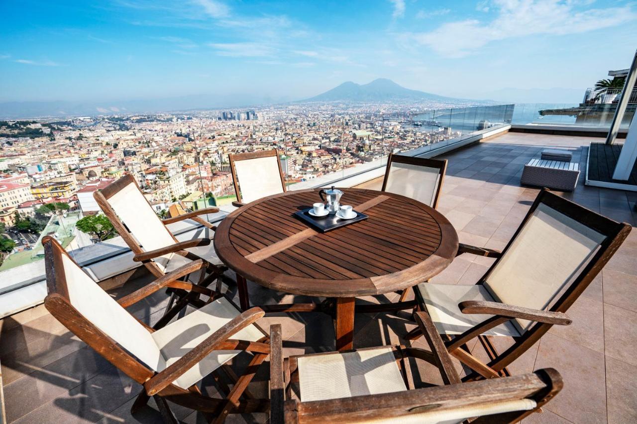Terrazza Manù - loft suspended over the city-Vomero Naples Extérieur photo
